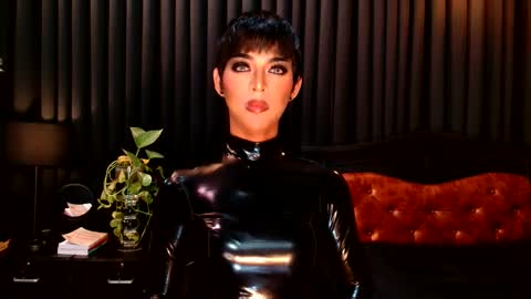 Thalia Saint online show from December 6, 10:49 am