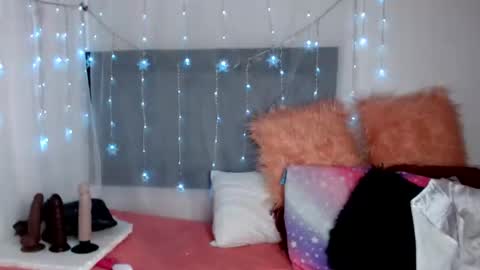 Snapshot of thamarar chatting on July 26, 12:12 pm Thamara online show from July 26, 12:12 pm
