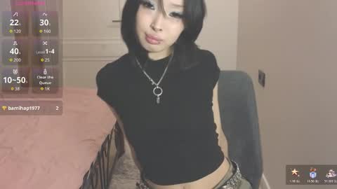 Snapshot of thanos_world1321002 chatting on December 18, 11:00 pm thanos_world1321002 online show from December 18, 11:00 pm