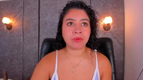 thara webstter online show from June 9, 11:33 am
