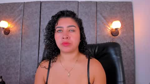 thara webstter online show from July 8, 11:37 am