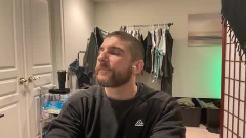 Snapshot of that_one_guy_from_cb chatting on December 23, 6:11 am Duke online show from December 23, 6:11 am