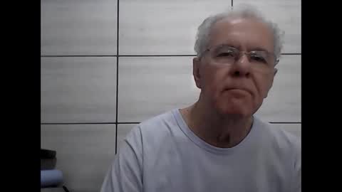 Snapshot of thataco chatting on February 24, 1:31 pm thataco online show from February 24, 1:31 pm