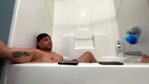 LoveHateLust online show from September 30, 10:59 pm