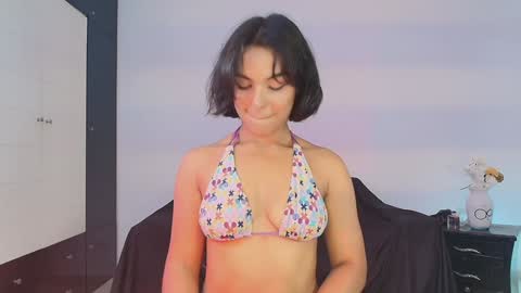 Snapshot of thatgirl_camila chatting on January 25, 7:49 pm Camila online show from January 25, 7:49 pm