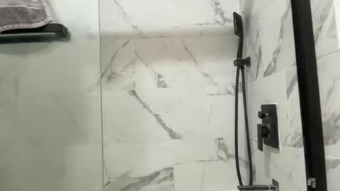 thatoneblondee online show from October 24, 3:03 am