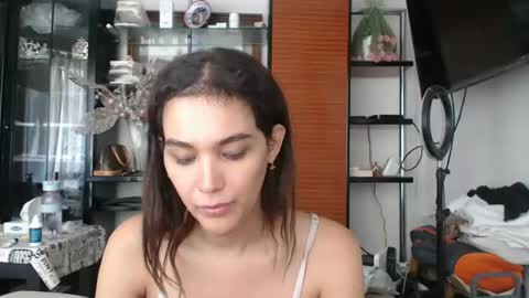 Snapshot of thayanizreal chatting on July 4, 9:26 am thayanizreal online show from July 4, 9:26 am