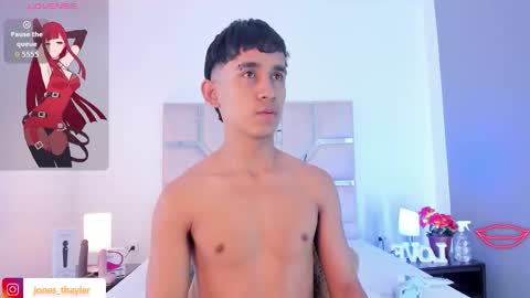 Thayler  online show from January 19, 11:14 am