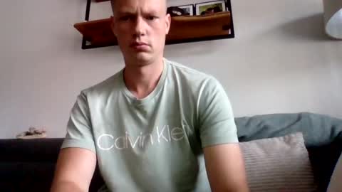Snapshot of the___rocky200 chatting on July 8, 7:46 am Dennis online show from July 8, 7:46 am