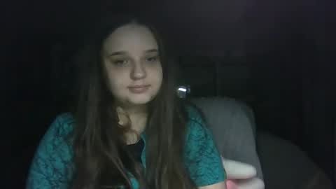 Snapshot of the_best_girl_in_the_world1 chatting on November 8, 1:28 am best girl online show from November 8, 1:28 am