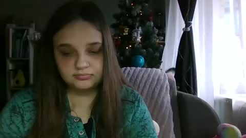 Snapshot of the_best_girl_in_the_world1 chatting on November 11, 8:03 am best girl online show from November 11, 8:03 am