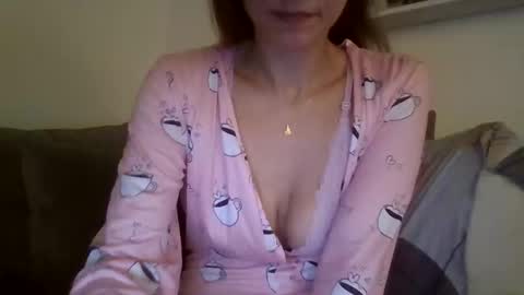 the crazy travellers online show from February 16, 3:30 pm