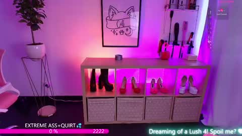 Snapshot of the_cat_girl_ chatting on May 19, 6:36 pm i am Cat online show from May 19, 6:36 pm