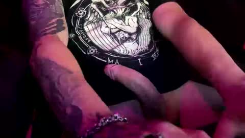 Snapshot of the_dizzy chatting on October 7, 2:09 am Sinner online show from October 7, 2:09 am