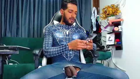 the dog lian online show from March 9, 11:25 am