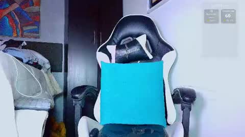 Snapshot of the_dog_lian chatting on July 7, 11:31 pm the dog lian online show from July 7, 11:31 pm
