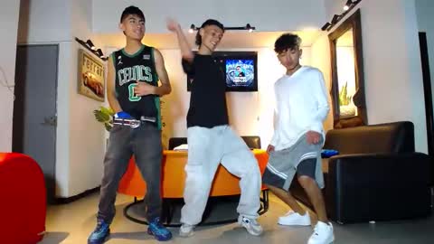 the goodfellas online show from February 16, 9:00 pm