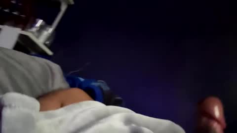 Snapshot of the_great_d chatting on December 16, 5:00 pm The big Lebowski online show from December 16, 5:00 pm