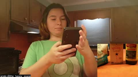 MATERNITY LEAVE  online show from April 27, 12:19 am