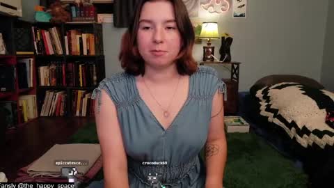 Snapshot of the_happy_space chatting on May 23, 12:16 am MATERNITY LEAVE online show from May 23, 12:16 am
