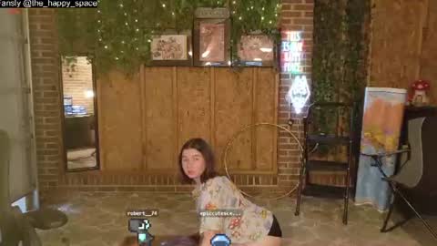 Snapshot of the_happy_space chatting on July 23, 12:24 am MATERNITY LEAVE online show from July 23, 12:24 am