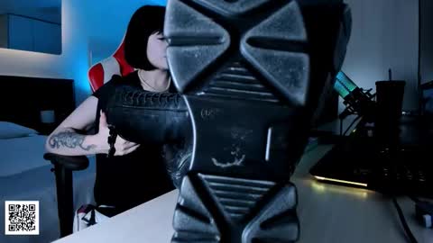 Goddess Misha online show from November 3, 9:16 pm