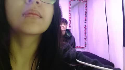 the_jonnes09 online show from January 7, 12:51 pm