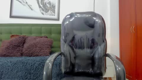   T H E    M A R K   K I N G online show from February 17, 5:41 pm