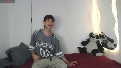 Snapshot of the_muderer chatting on March 12, 6:07 am murderer online show from March 12, 6:07 am