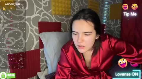 Alice online show from February 13, 9:49 pm