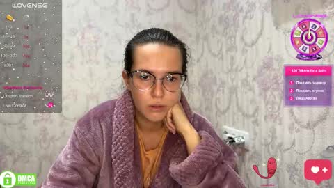 Alice online show from September 28, 4:56 pm