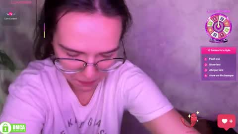 Snapshot of the_princese chatting on January 18, 10:08 am Alice online show from January 18, 10:08 am