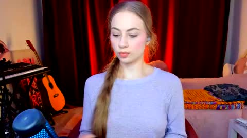 Snapshot of the_steel_magnolia_ chatting on May 6, 7:19 pm Ally STREAMING ON TWITCH NOW Check my Twitter for updates online show from May 6, 7:19 pm