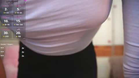 My name is Cynthia and Im very happy to see you in my sweet room  online show from April 14, 3:12 am