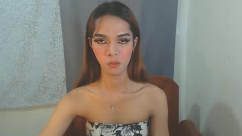 thea121698 online show from October 18, 4:37 am