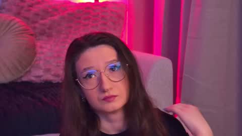 theamalekoo online show from February 10, 7:45 am