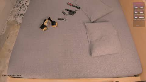 Anny online show from January 16, 8:35 pm