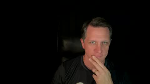 Snapshot of thebatandthecat10 chatting on June 24, 6:51 pm ISABELLA or MATT online show from June 24, 6:51 pm