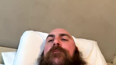 Snapshot of thebeardeddragon1985 chatting on February 17, 4:13 pm thebeardeddragon1985 online show from February 17, 4:13 pm