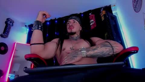 the beast master online show from December 1, 8:25 pm