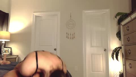 Snapshot of thebeautifulbadassnextdoor chatting on December 9, 2:34 am Tatum Shae online show from December 9, 2:34 am