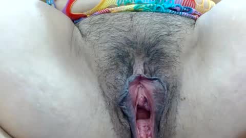 Snapshot of thebestpussyhairy chatting on December 31, 3:45 am    Karla    online show from December 31, 3:45 am