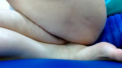 Snapshot of thebestpussyhairy chatting on February 28, 8:42 am    Karla    online show from February 28, 8:42 am