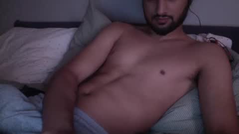 Snapshot of thebig_aa2 chatting on December 7, 5:09 pm thebig_aa2 online show from December 7, 5:09 pm