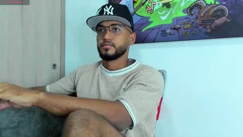 Snapshot of theblack_frank chatting on April 26, 11:52 am theblack_frank online show from April 26, 11:52 am