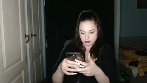 Snapshot of theblackdiamond194588 chatting on June 28, 6:03 pm raissa online show from June 28, 6:03 pm