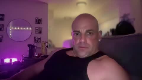 theBuzz777 online show from December 6, 11:22 am