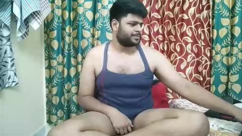 Snapshot of thecuteboyy chatting on May 1, 5:12 am thecuteboyy online show from May 1, 5:12 am