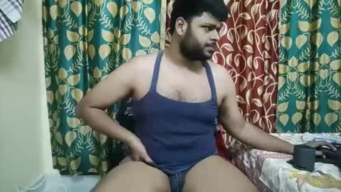 Snapshot of thecuteboyy chatting on May 2, 3:06 pm thecuteboyy online show from May 2, 3:06 pm