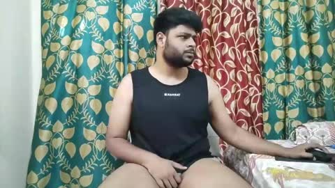 Snapshot of thecuteboyy chatting on May 5, 1:46 am thecuteboyy online show from May 5, 1:46 am